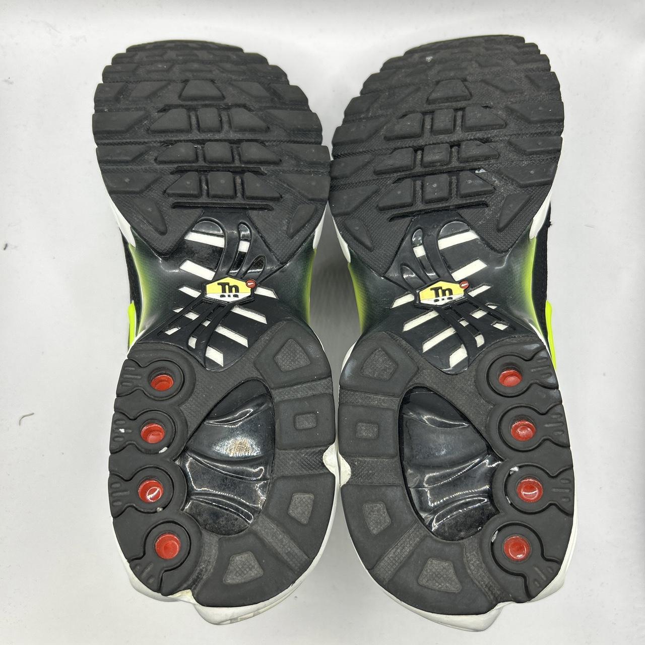 Nike Volt Tn (UK 8)