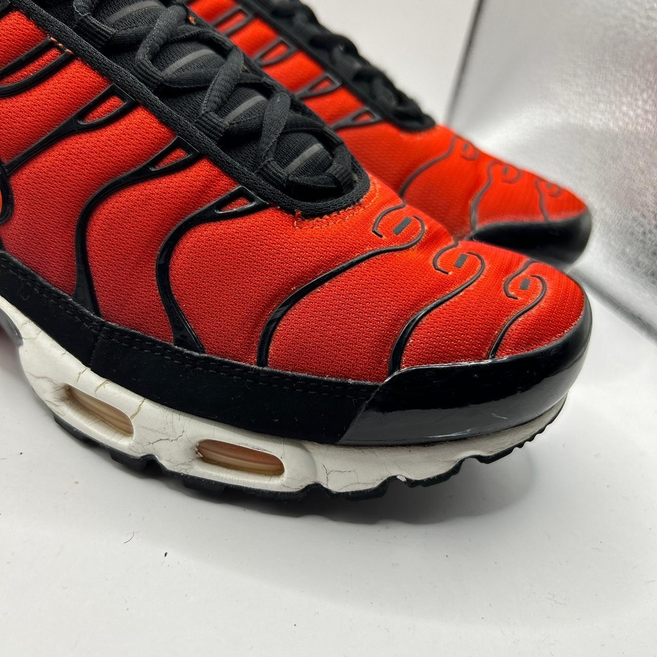 Nike Team Red Tn (UK 8.5)