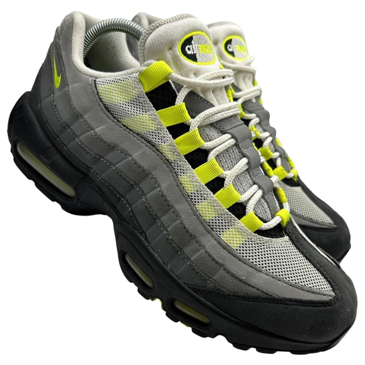 Nike Neon 95s (UK 7.5)