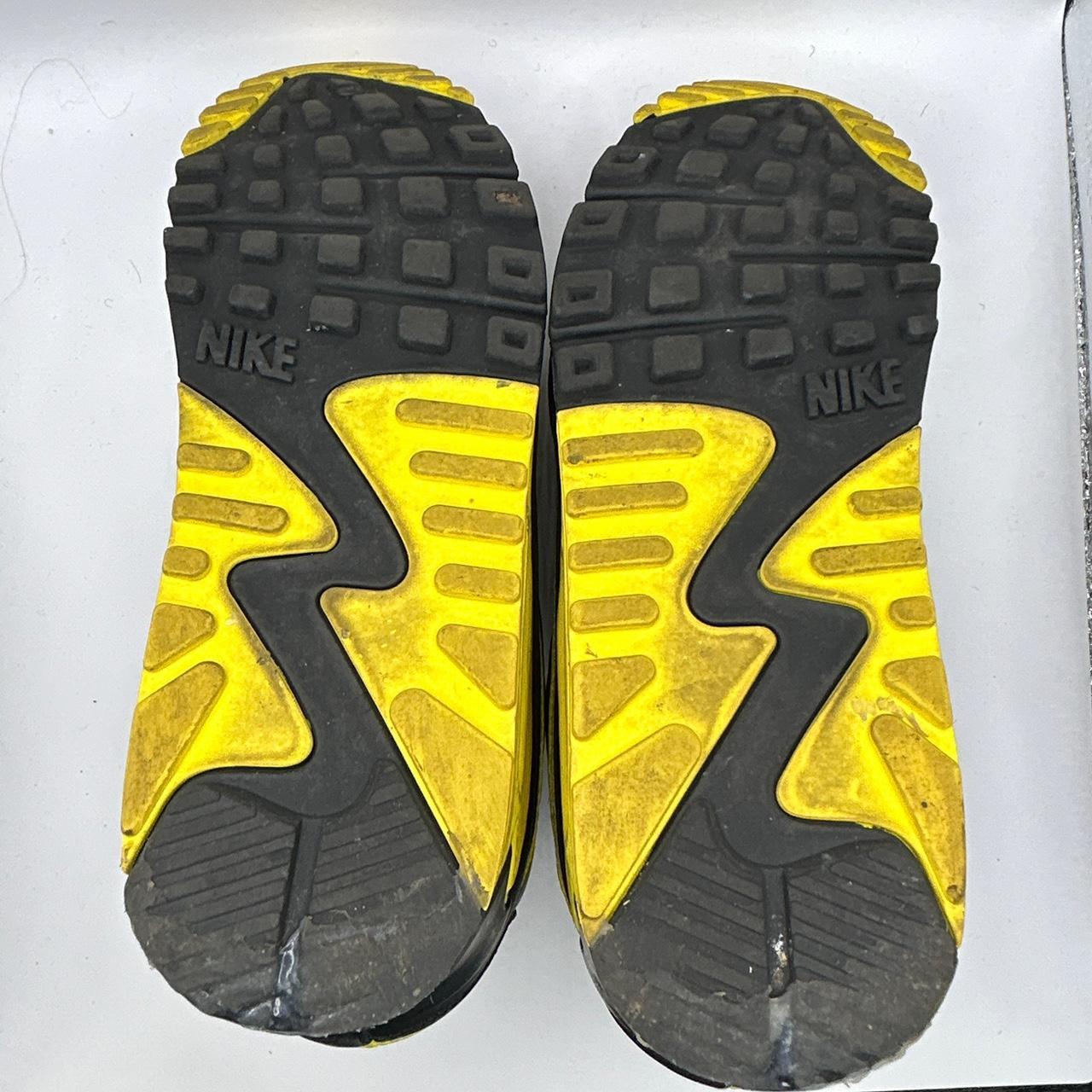 Nike Undefeated 90s (UK 8)