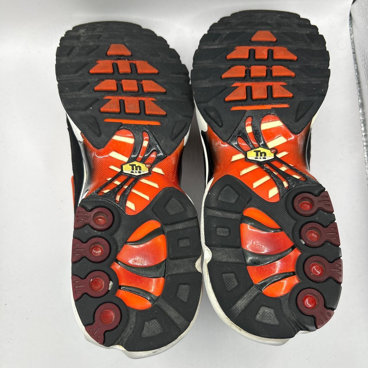 Nike Team Red Tn (UK 8.5)