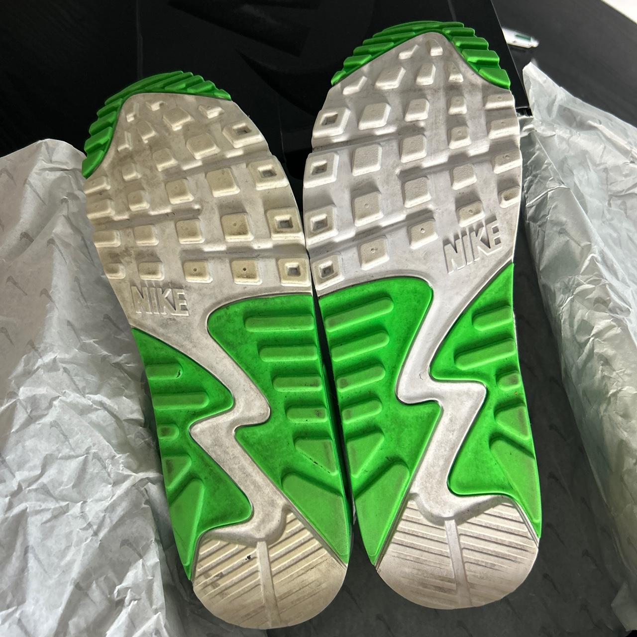 Nike Undefeated 90s (UK 8.5)