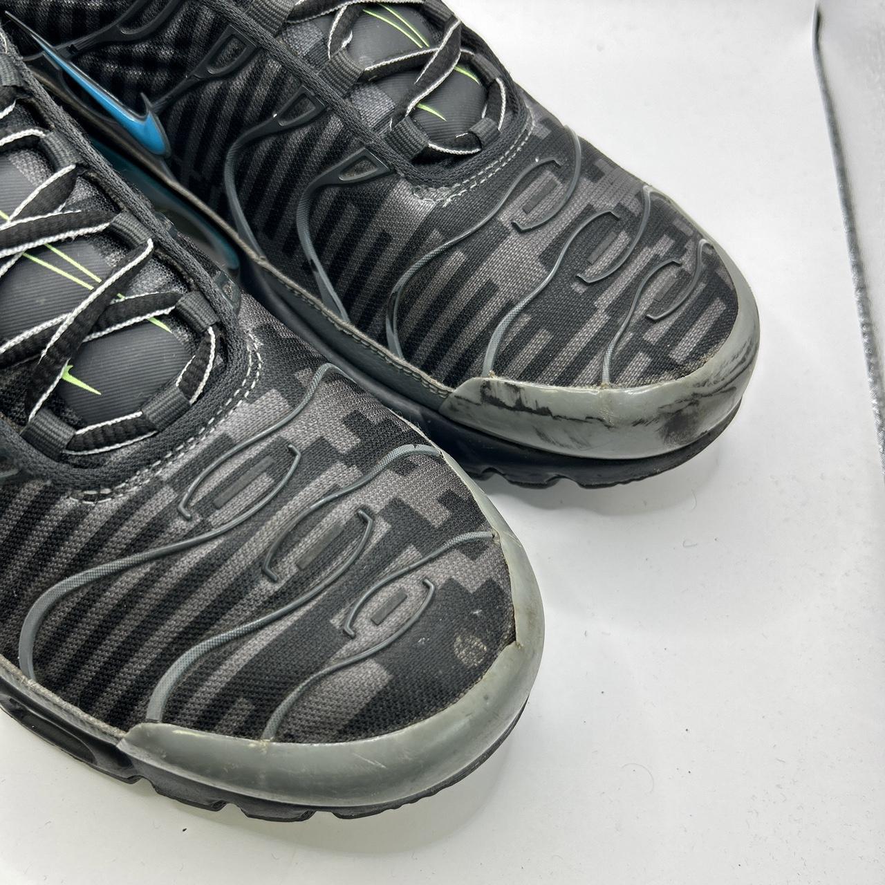 Nike Grey Blue Tn (UK 9.5)