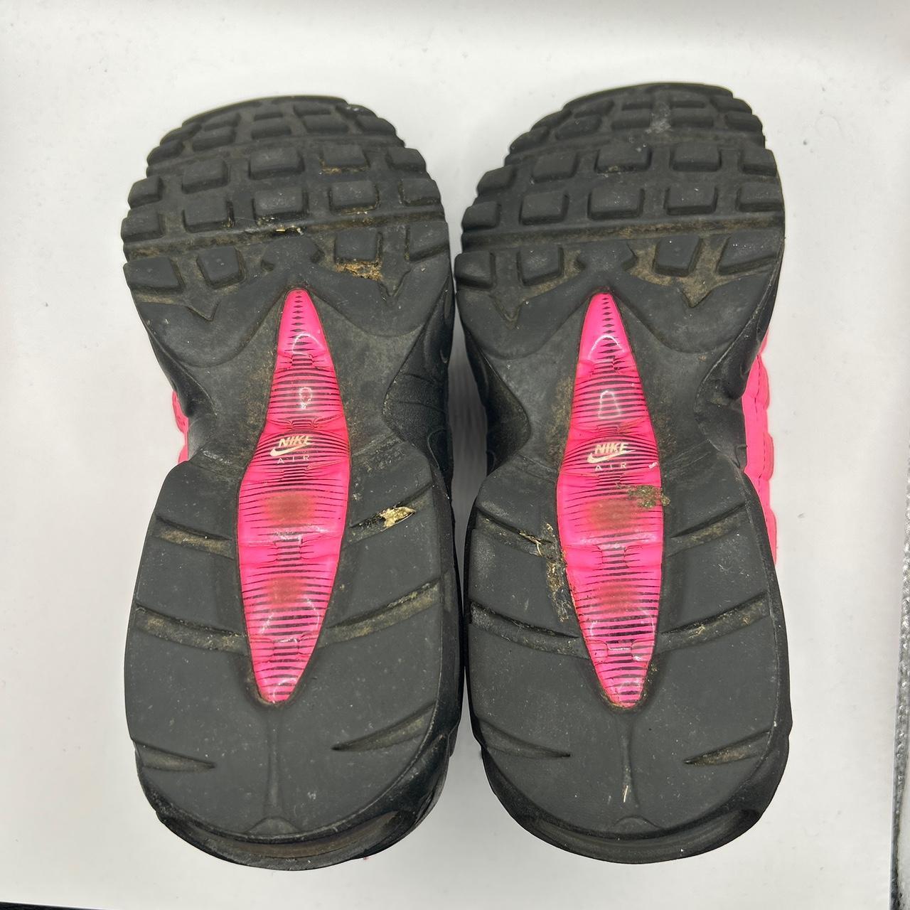 Nike Pink Blast 95s (UK 6.5)