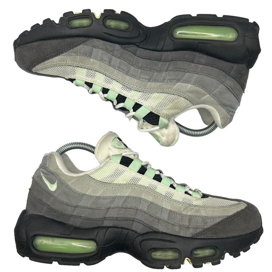 Nike Fresh Mint 95s (UK 6.5)