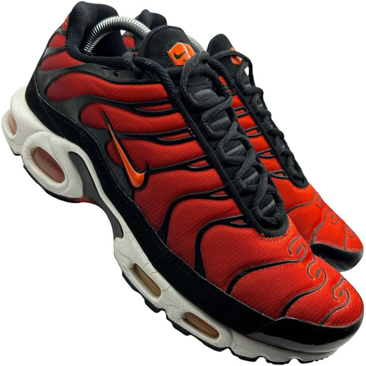 Nike Team Red Tn (UK 8.5)