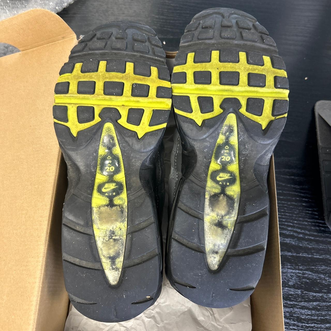 Nike Neon 95s (UK 7.5)