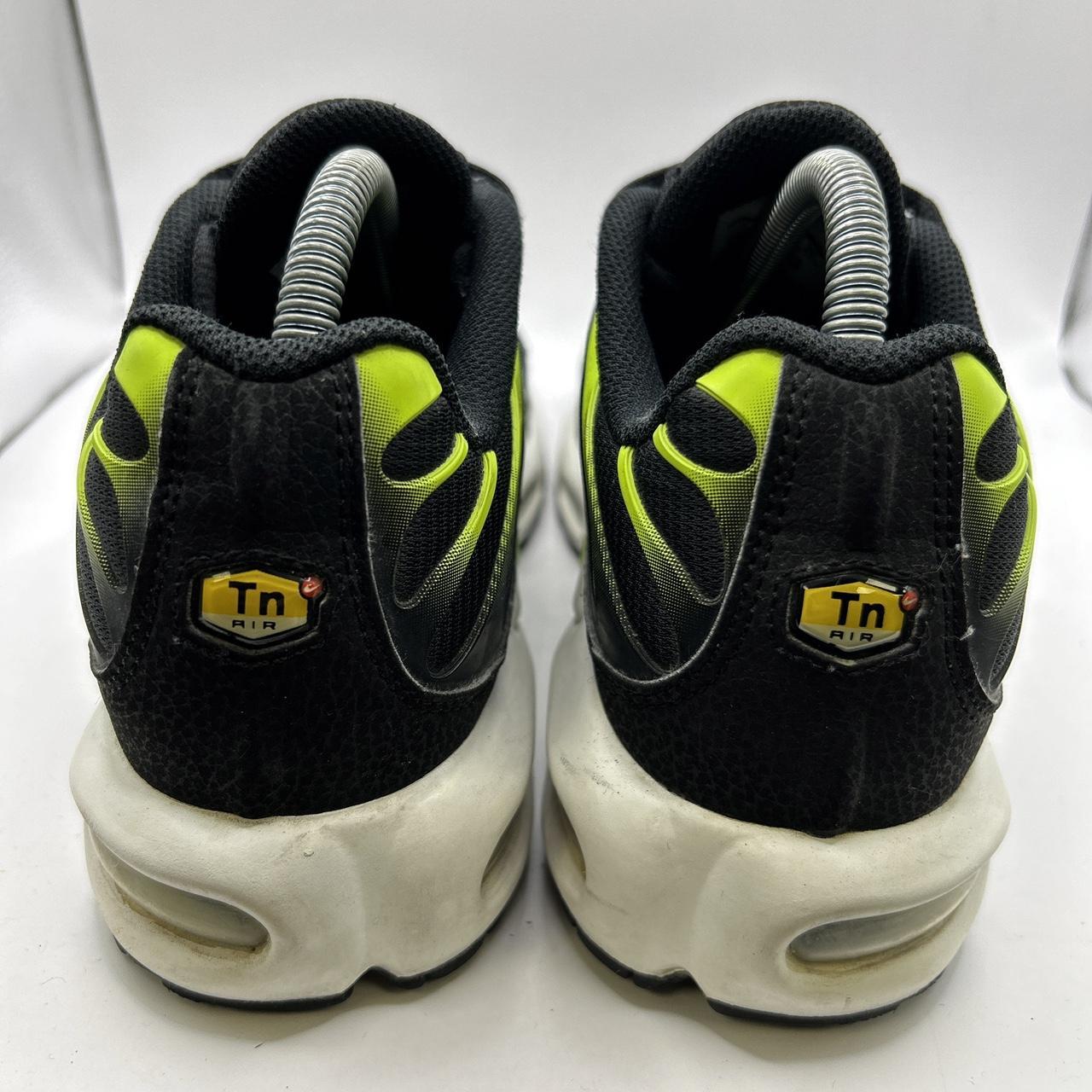 Nike Volt Tn (UK 7)