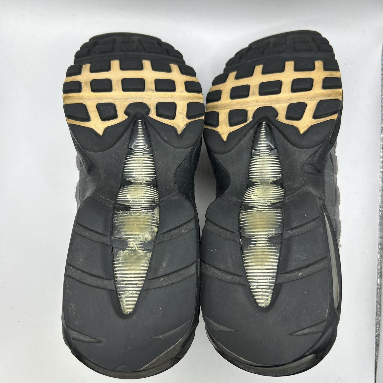 Nike Pink Foam 95s (UK 7.5)