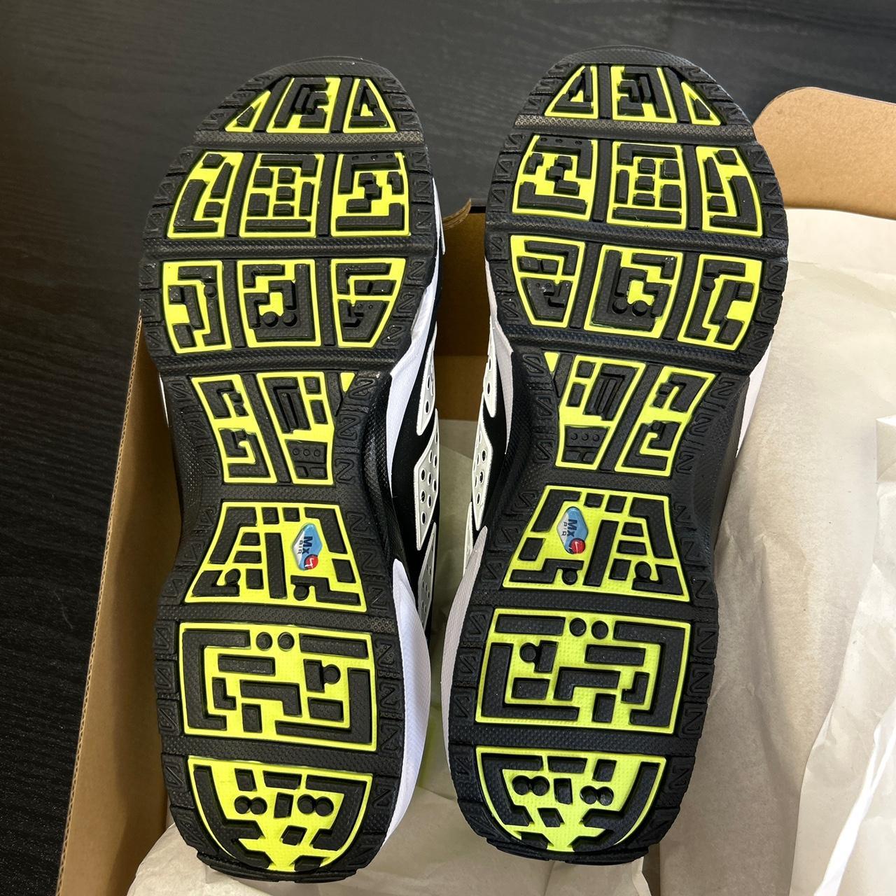 Nike Air Sunder Max (UK 9.5)