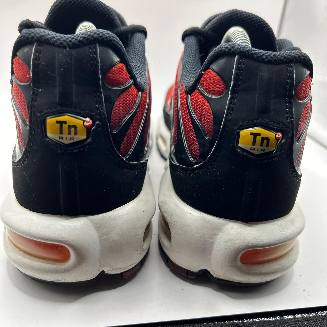 Nike Team Red Tn (UK 8.5)