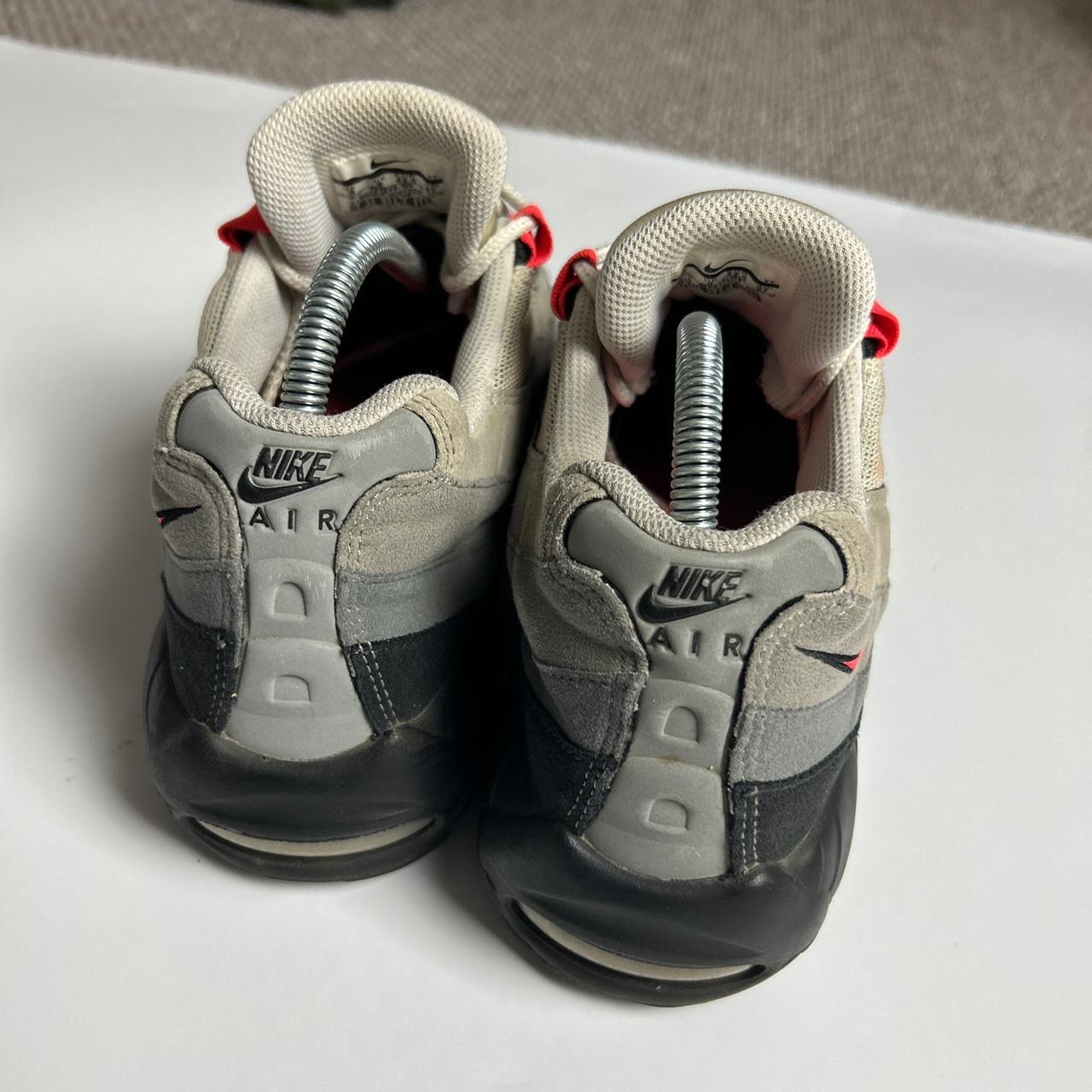 Nike Solar Red 95s (UK 8)
