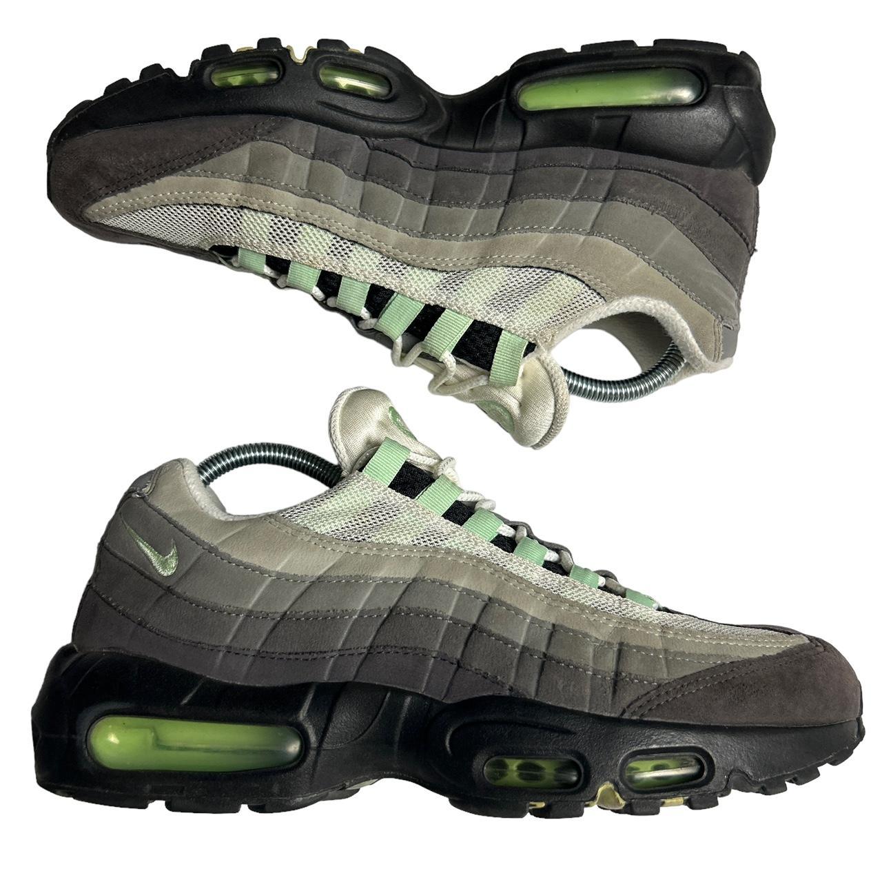 Nike Fresh Mints 95s (UK 7.5)