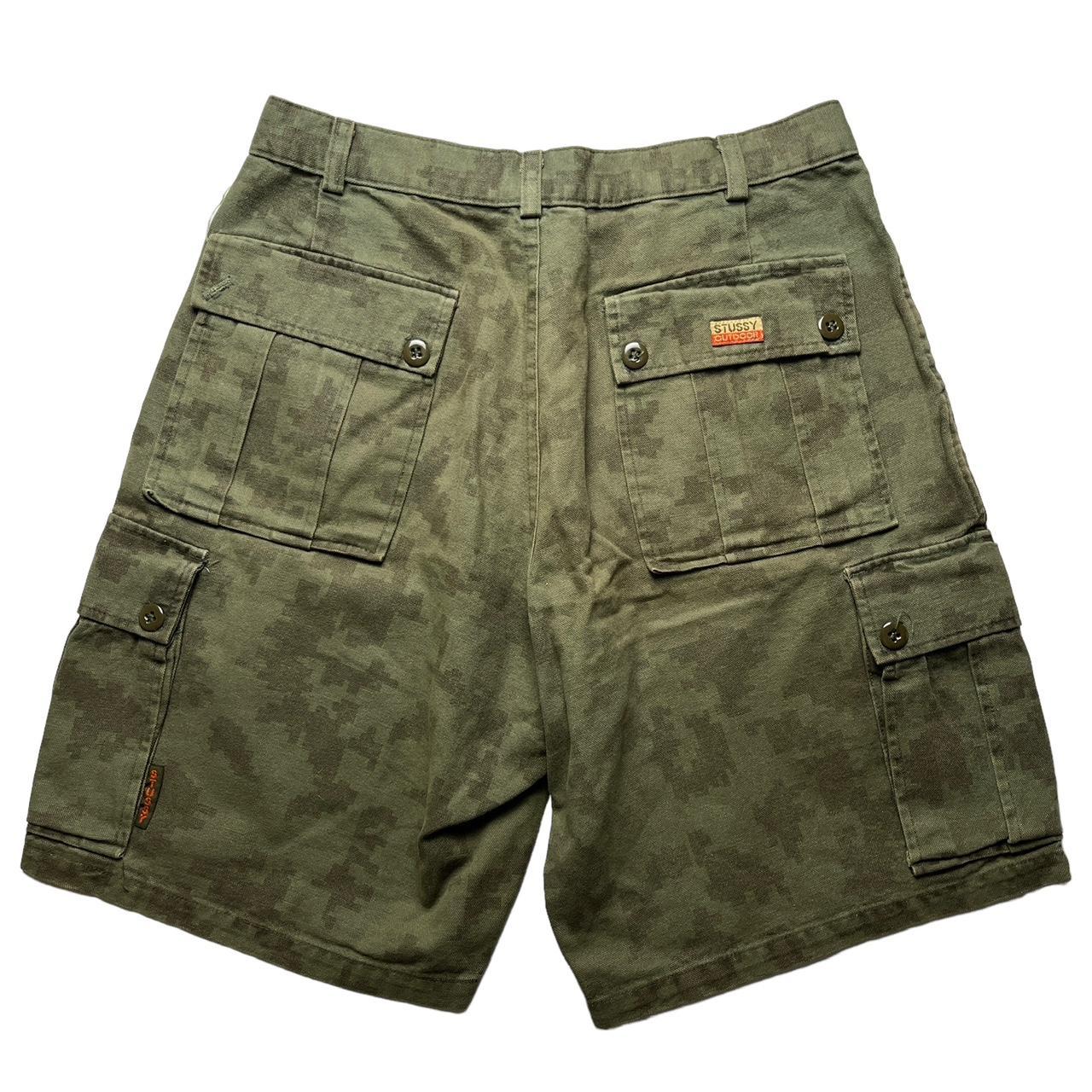 Stussy camo Shorts (30)