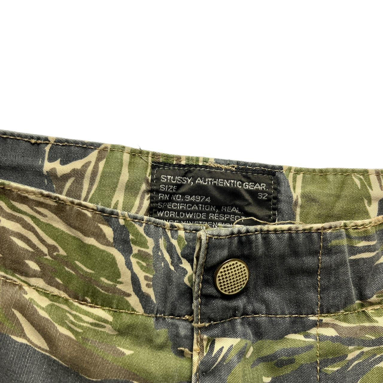 Stussy Camo Shorts (32)