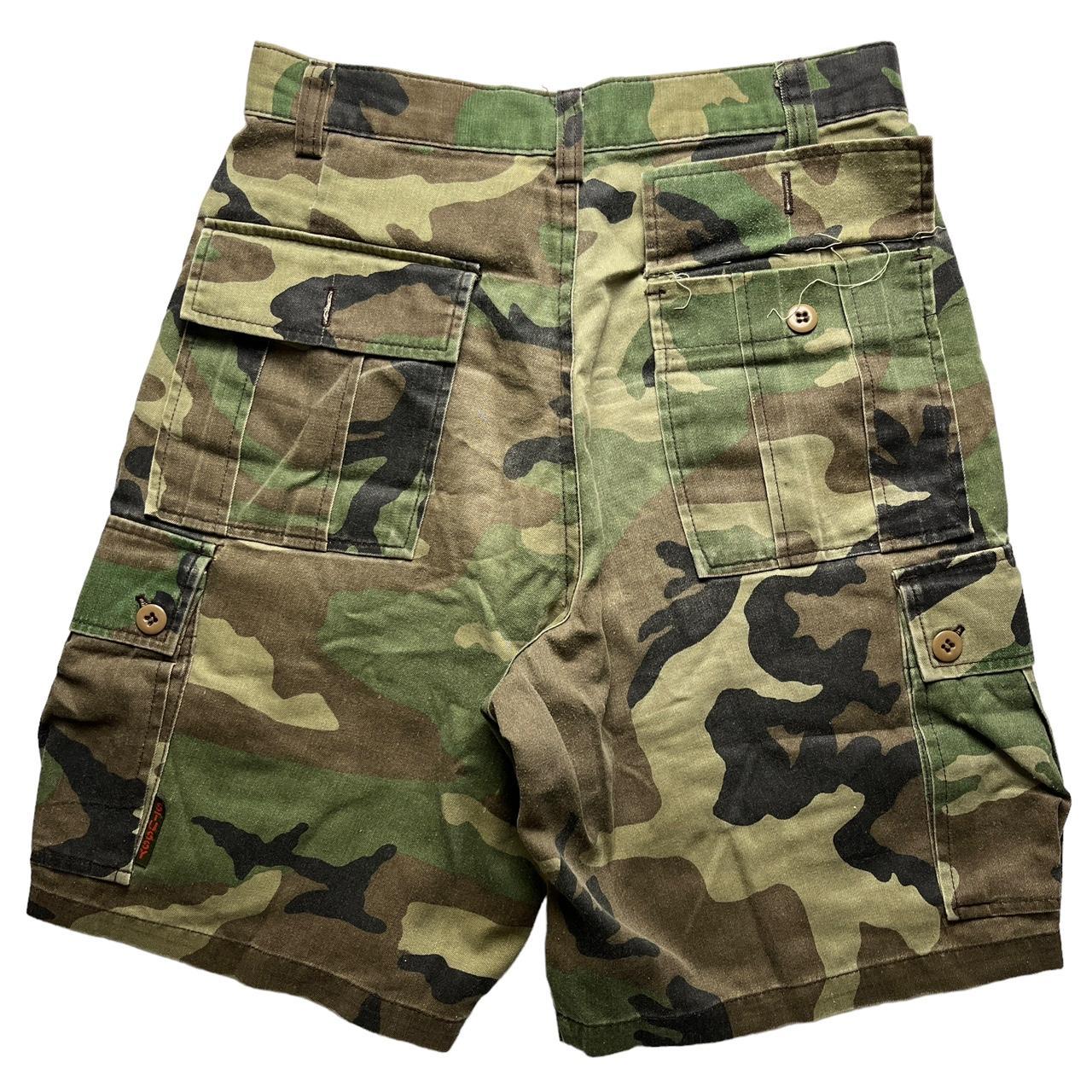 Stussy camo Shorts (30)