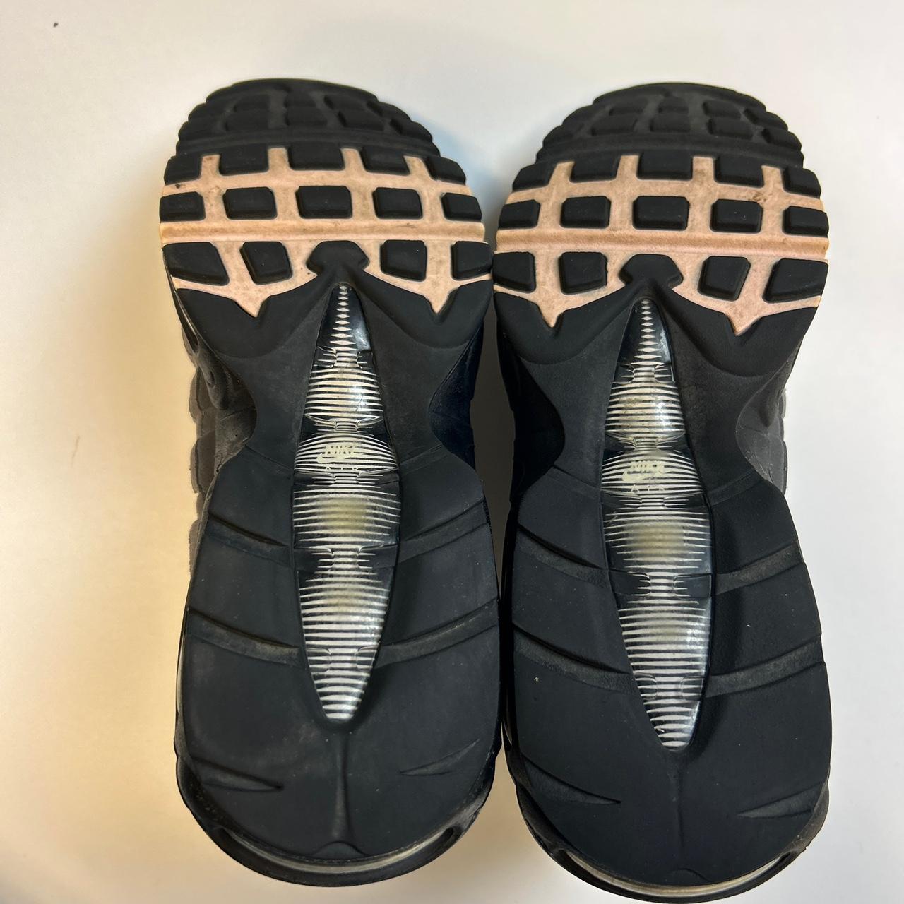 Nike Pink Foams 95s (8)