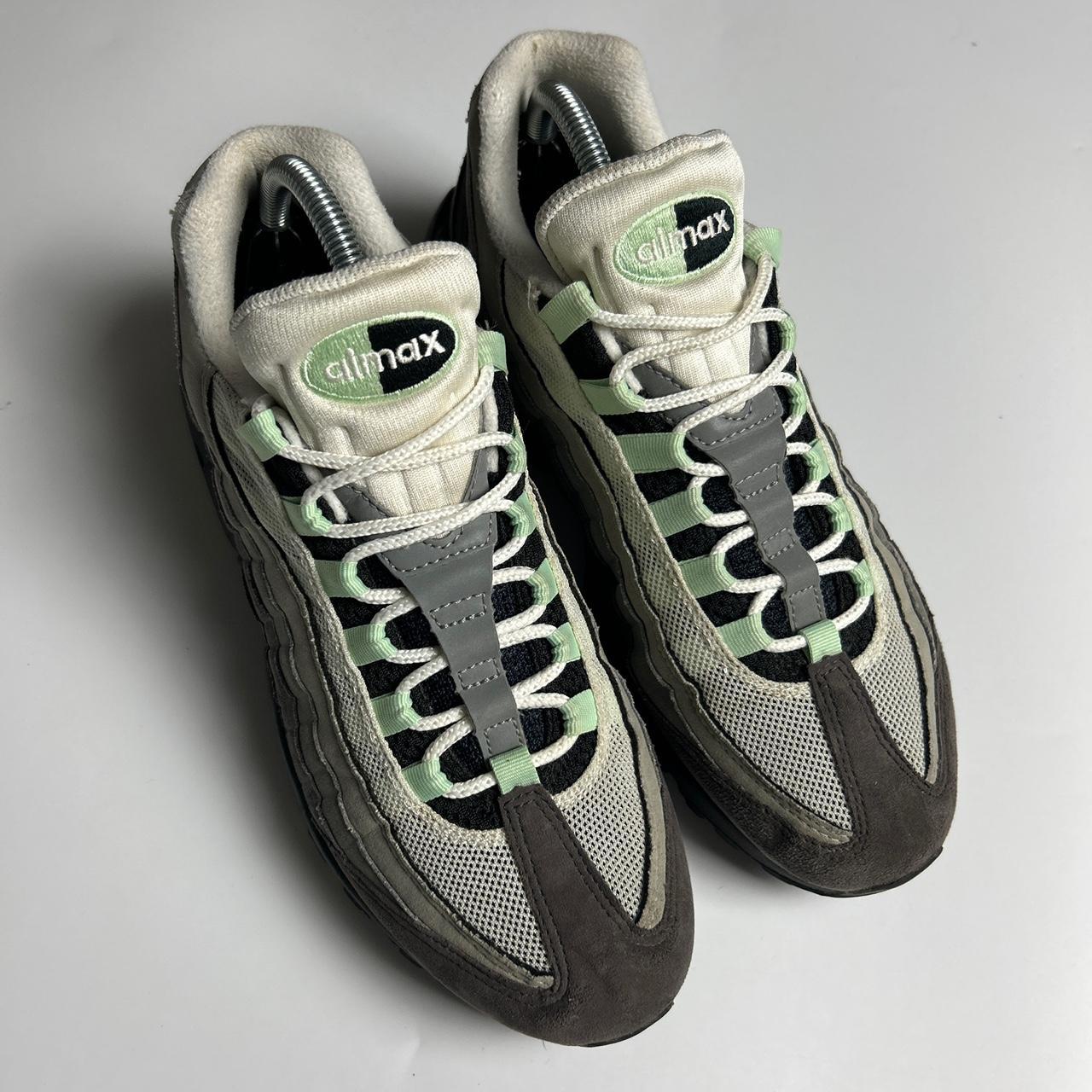 Nike Fresh Mints 95s (UK 7.5)
