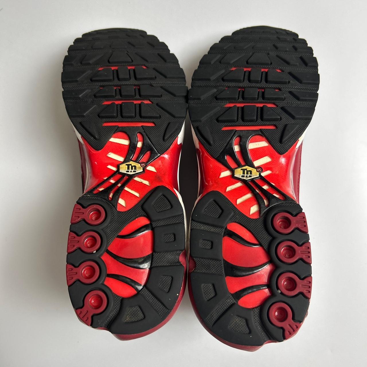 Nike Tn (UK 8.5)