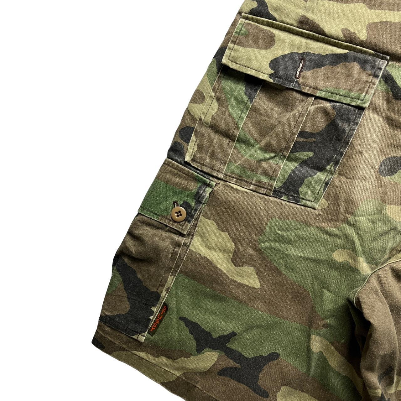 Stussy camo Shorts (30)