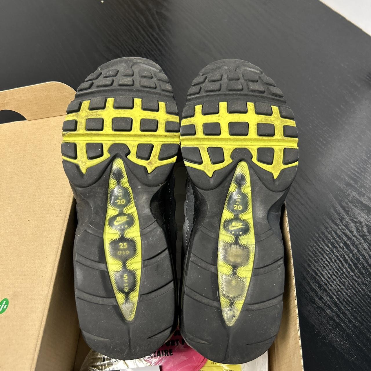 Nike Neon 95s (UK 7)