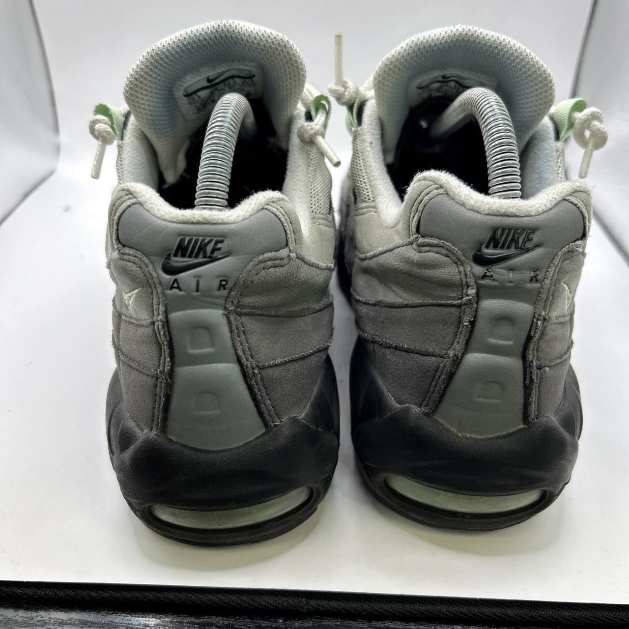 Nike Fresh Mint 95s (UK 6.5)