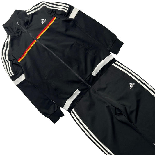 Adidas Tracksuit (M)
