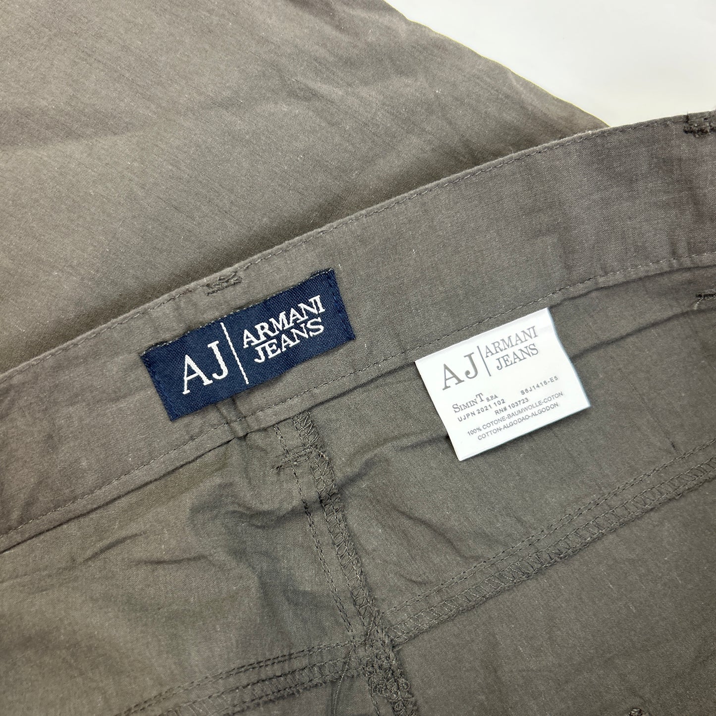 Armani Shorts (34)