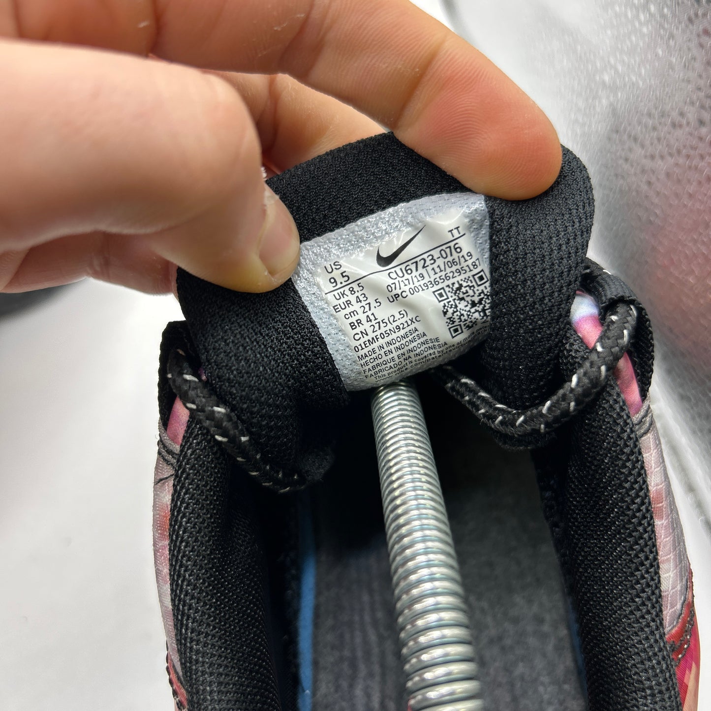 Nike Cherry Blossom 95s (UK 8.5)