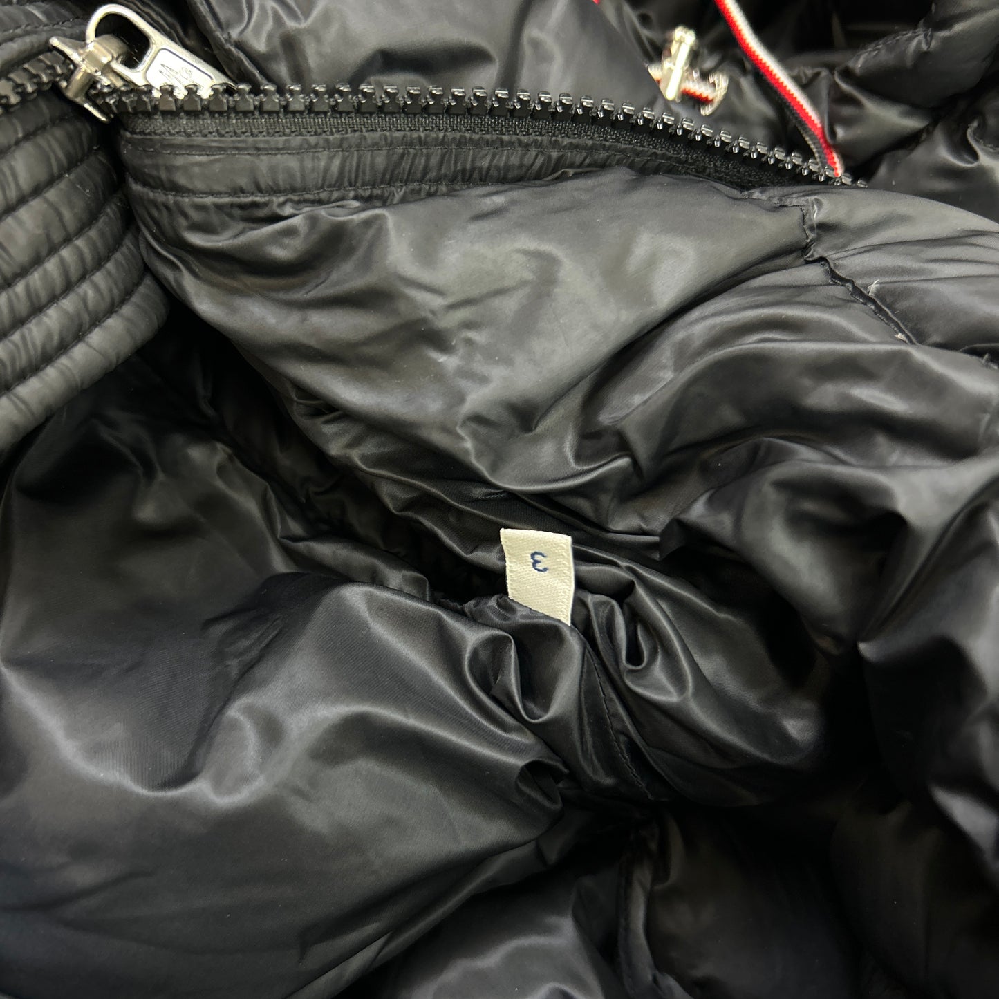 Moncler Bramant Puffer (M)