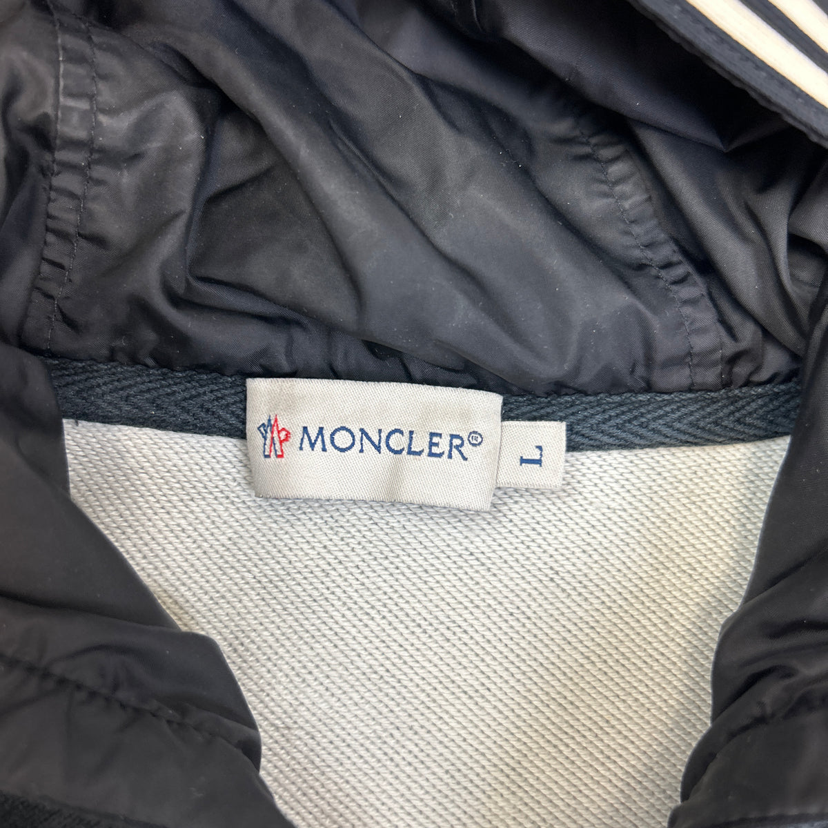 Moncler Hoodie (L)
