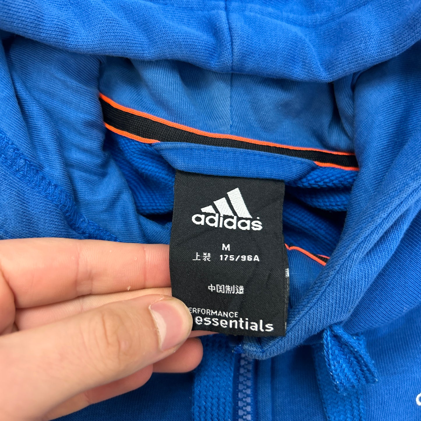 Adidas Essentials Hoodie (M)