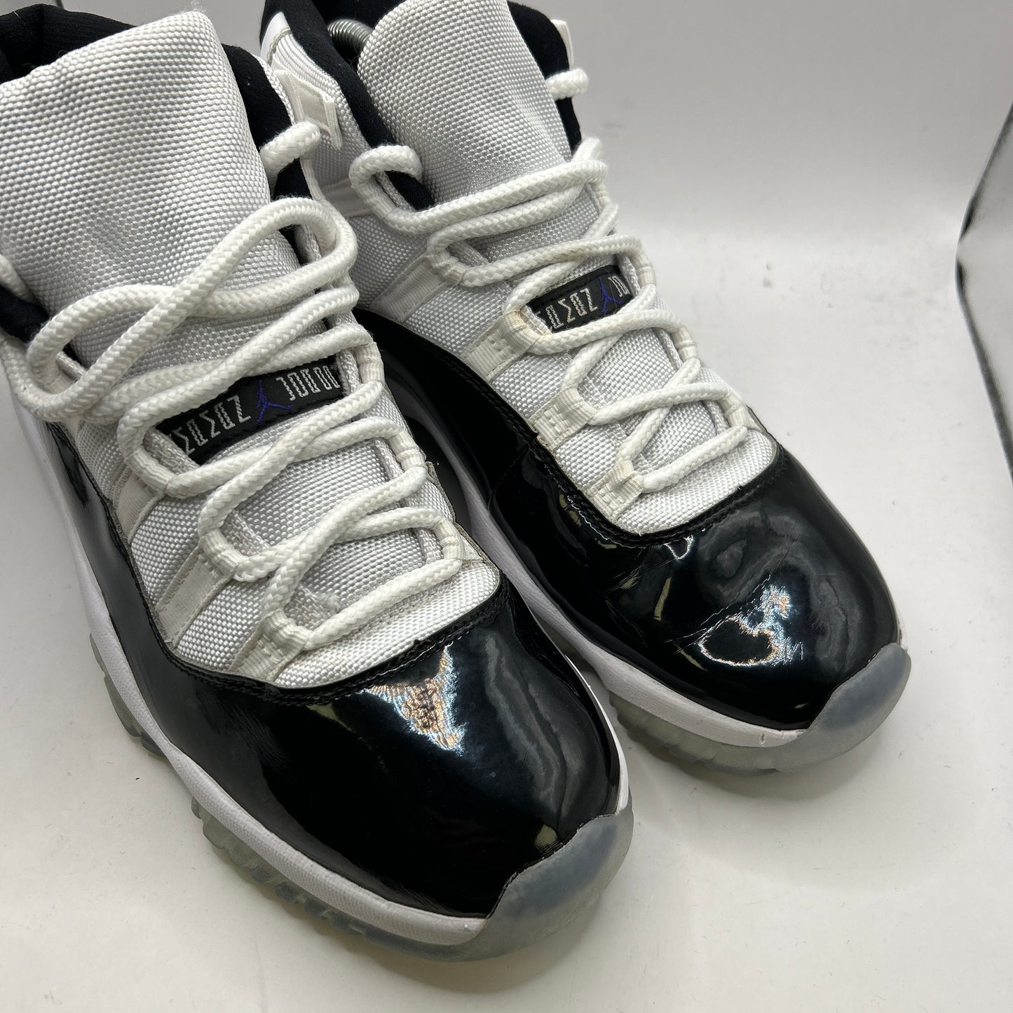 Air Jordan Concord 11 (UK 8)