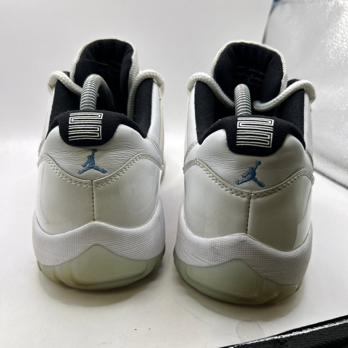 Air Jordan Legend Blue 11 (UK 8.5)