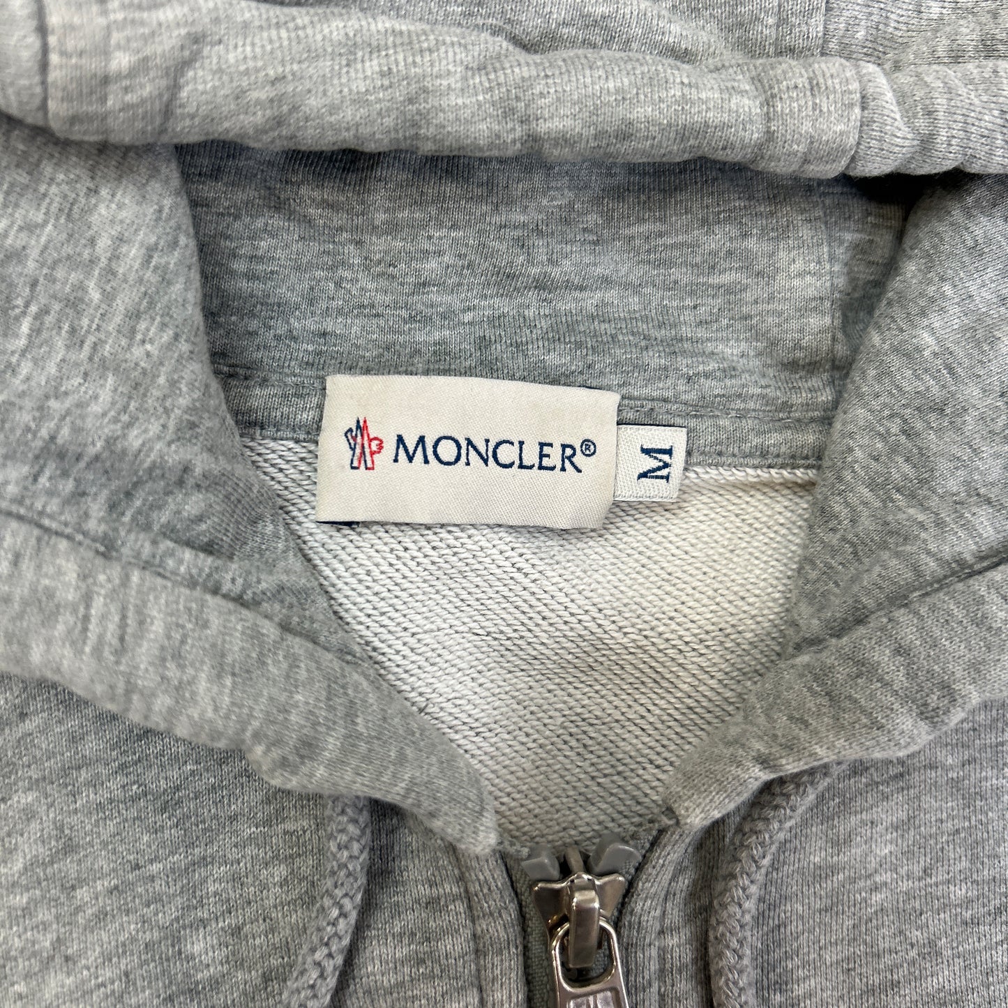 Moncler Hoodie (M)