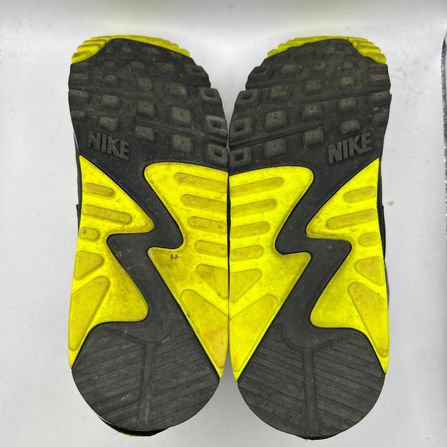 Nike Volt 90s (UK 8.5)