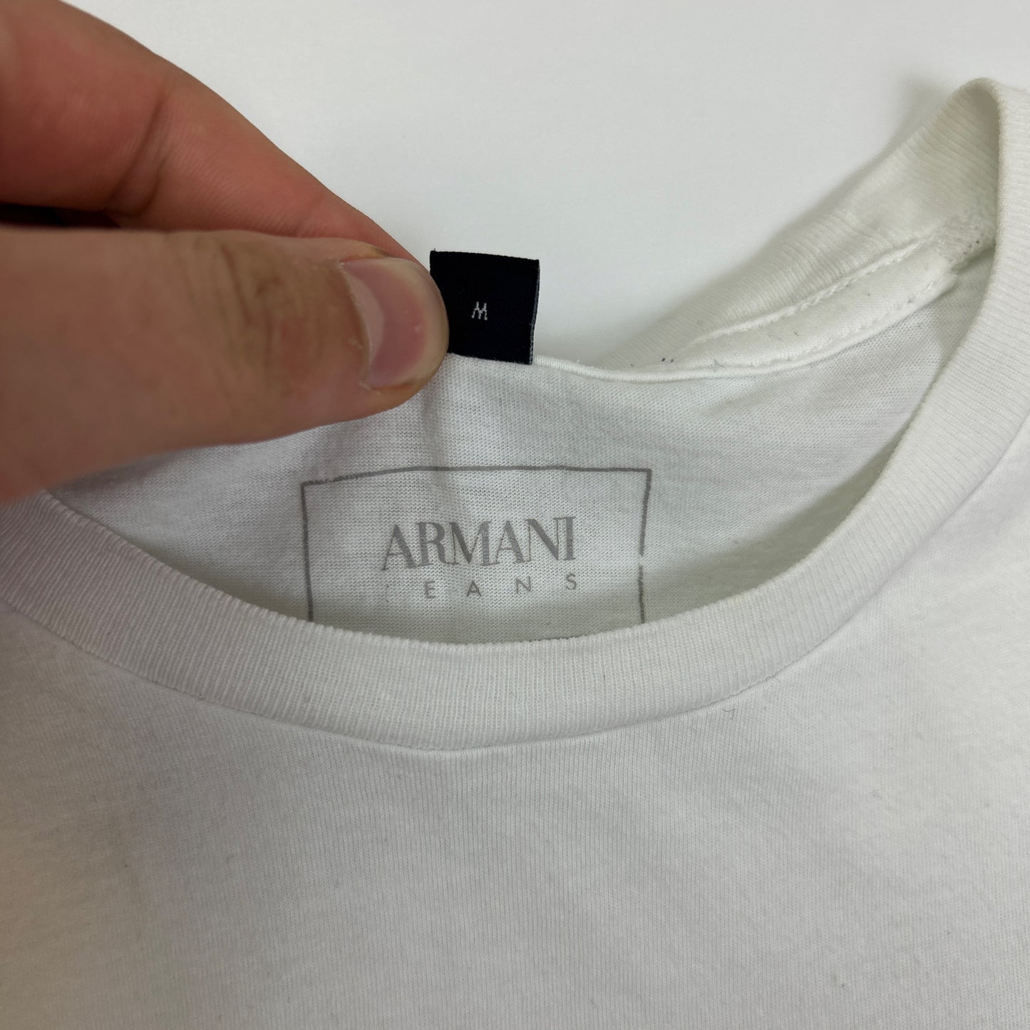Armani T-Shirt (M)