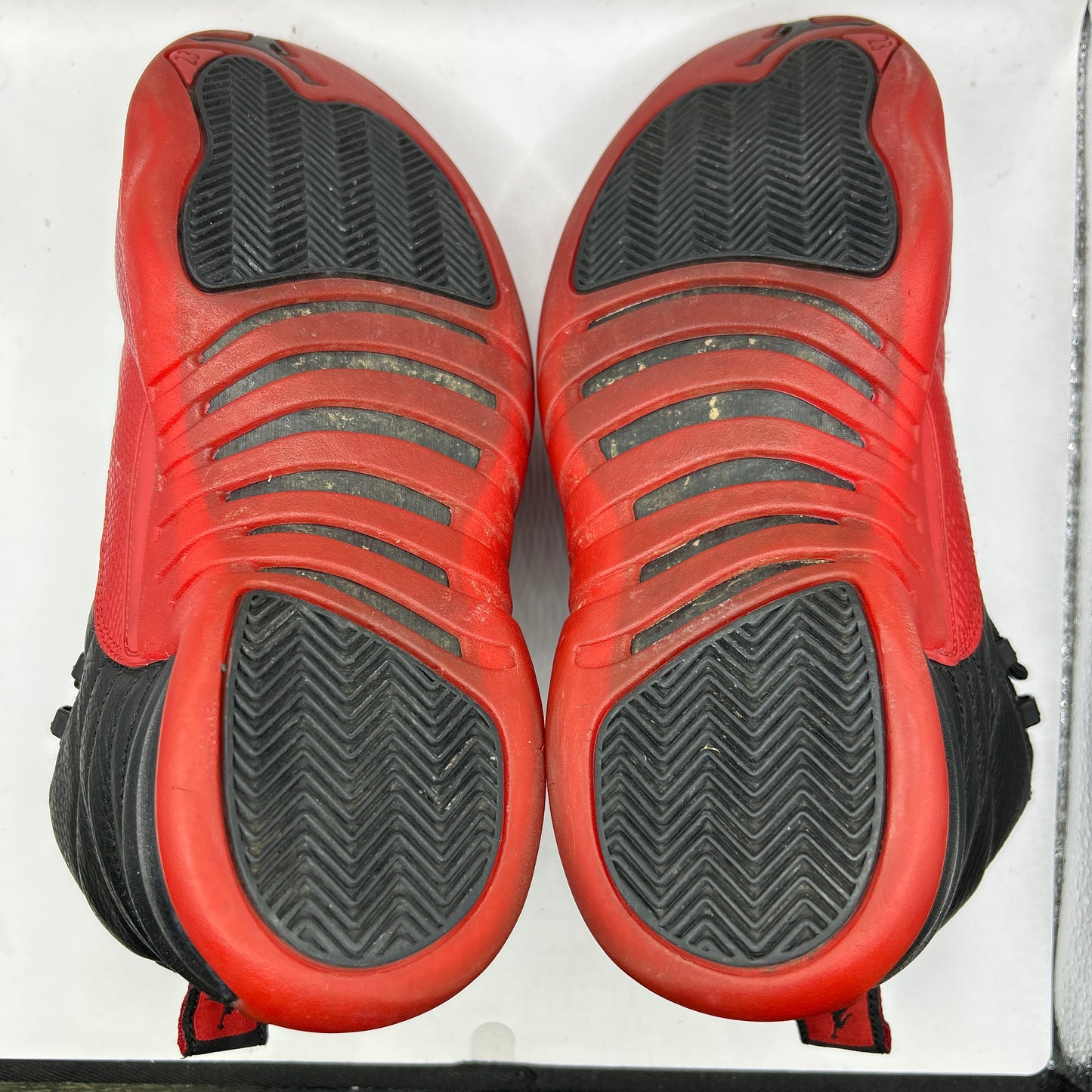 Air Jordan Flu Game 12 (UK 8)