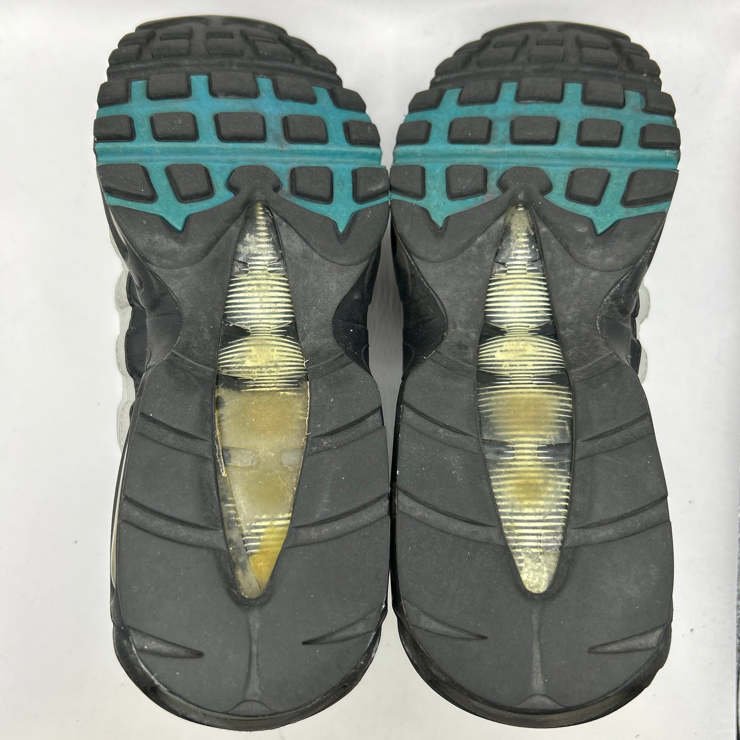 Nike Laser Blue 95s (UK 8)