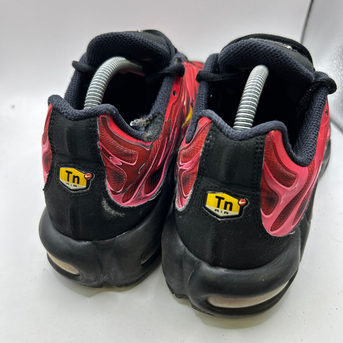 Nike Supreme Tn (UK 8.5)