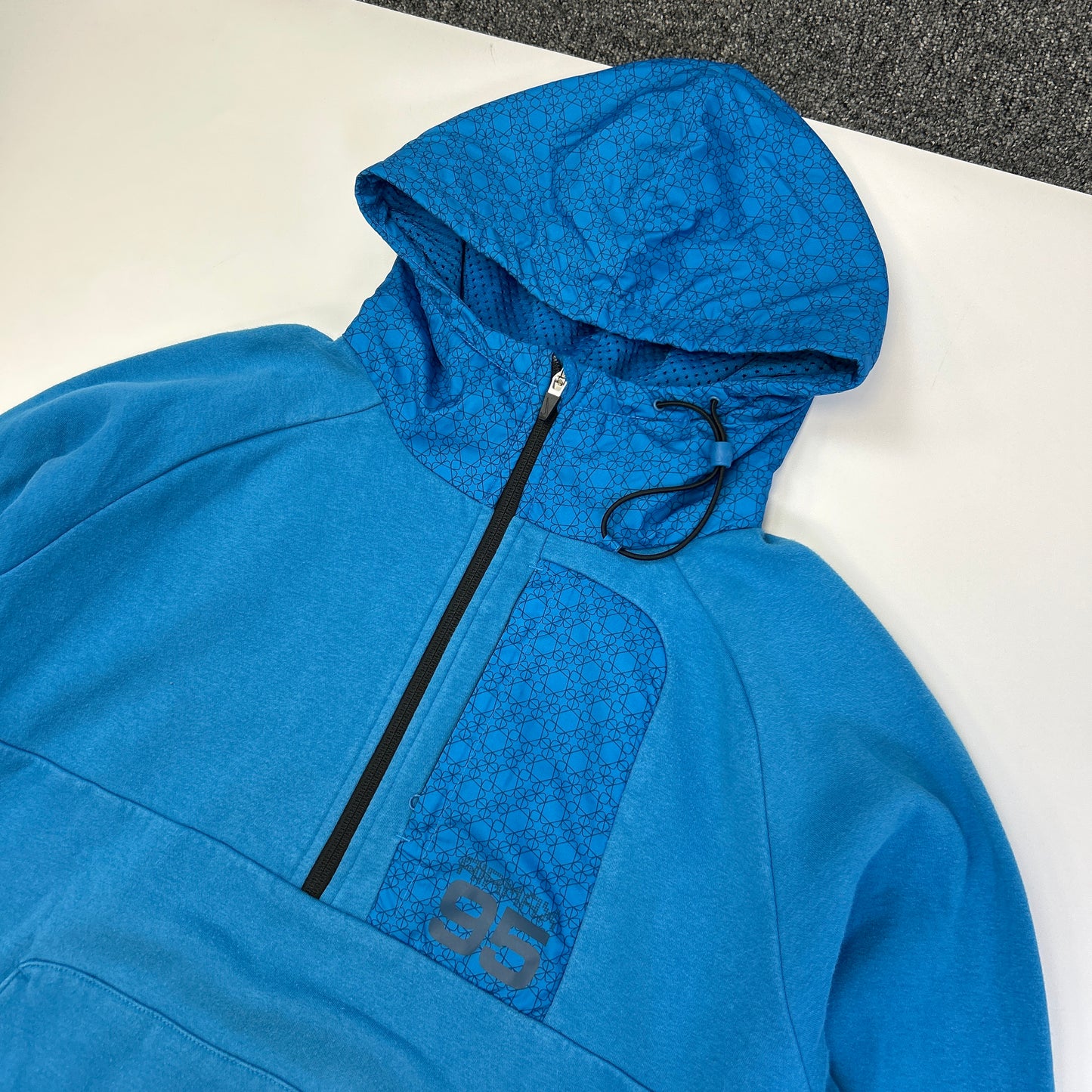 Nike Air Max 95 Hoodie (XL)