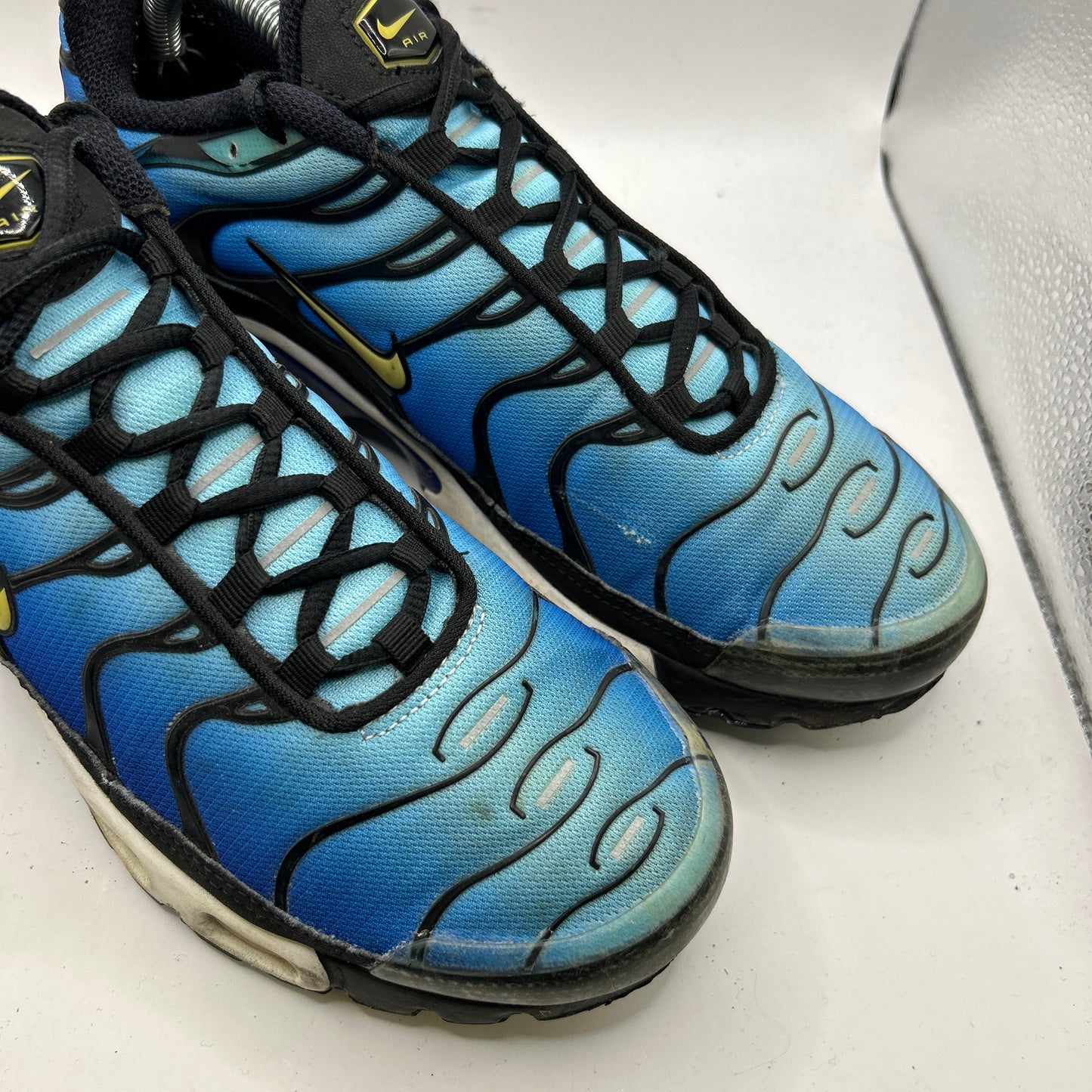 Nike Hyper Blue Tn (UK 8.5)