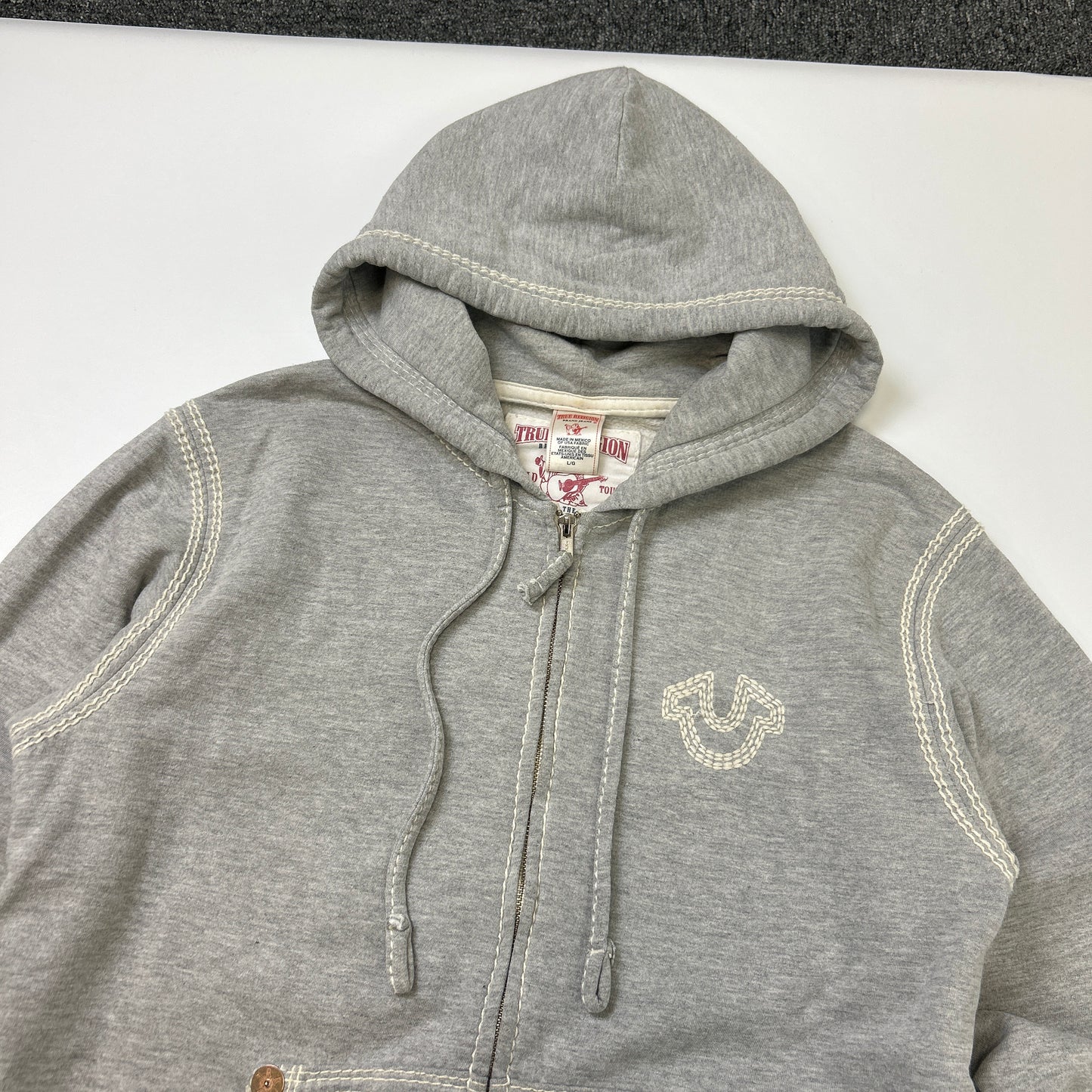 True Religion Hoodie (L)