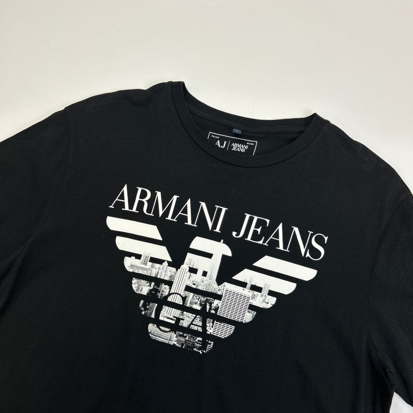 Armani T-Shirt (M)