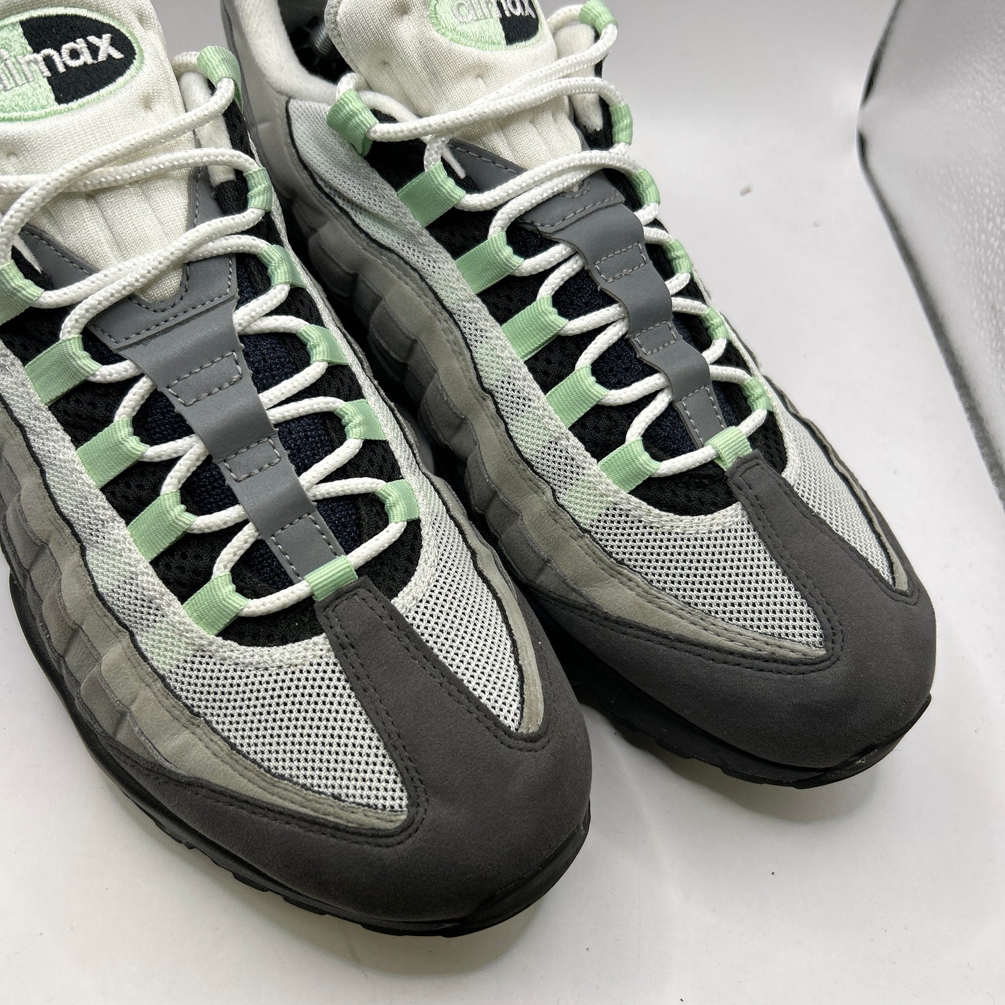 Nike Fresh Mint 95s (UK 11)