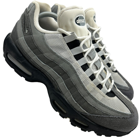 Nike Grey Jewel 95s (UK 9)