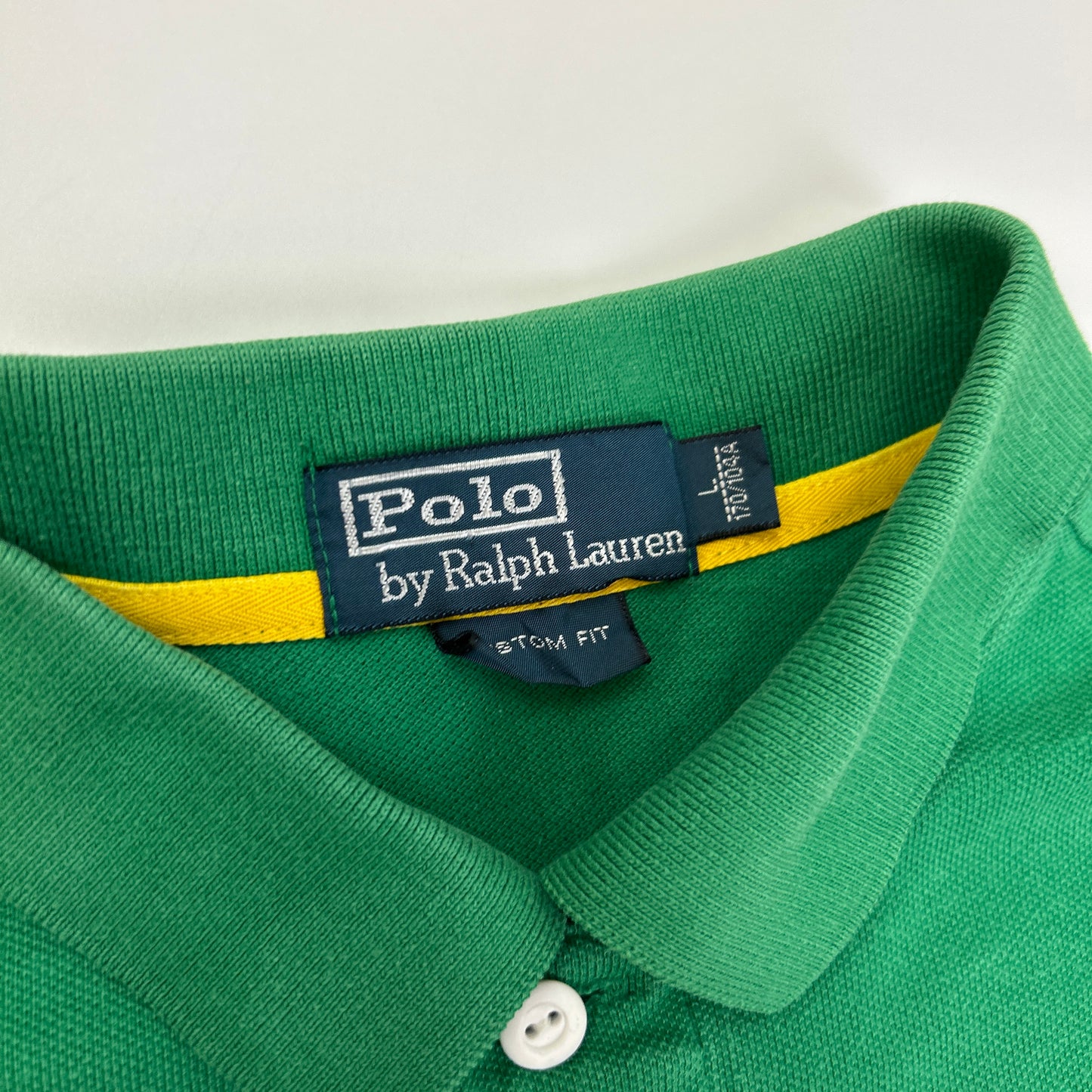 Ralph Lauren Polo (L)