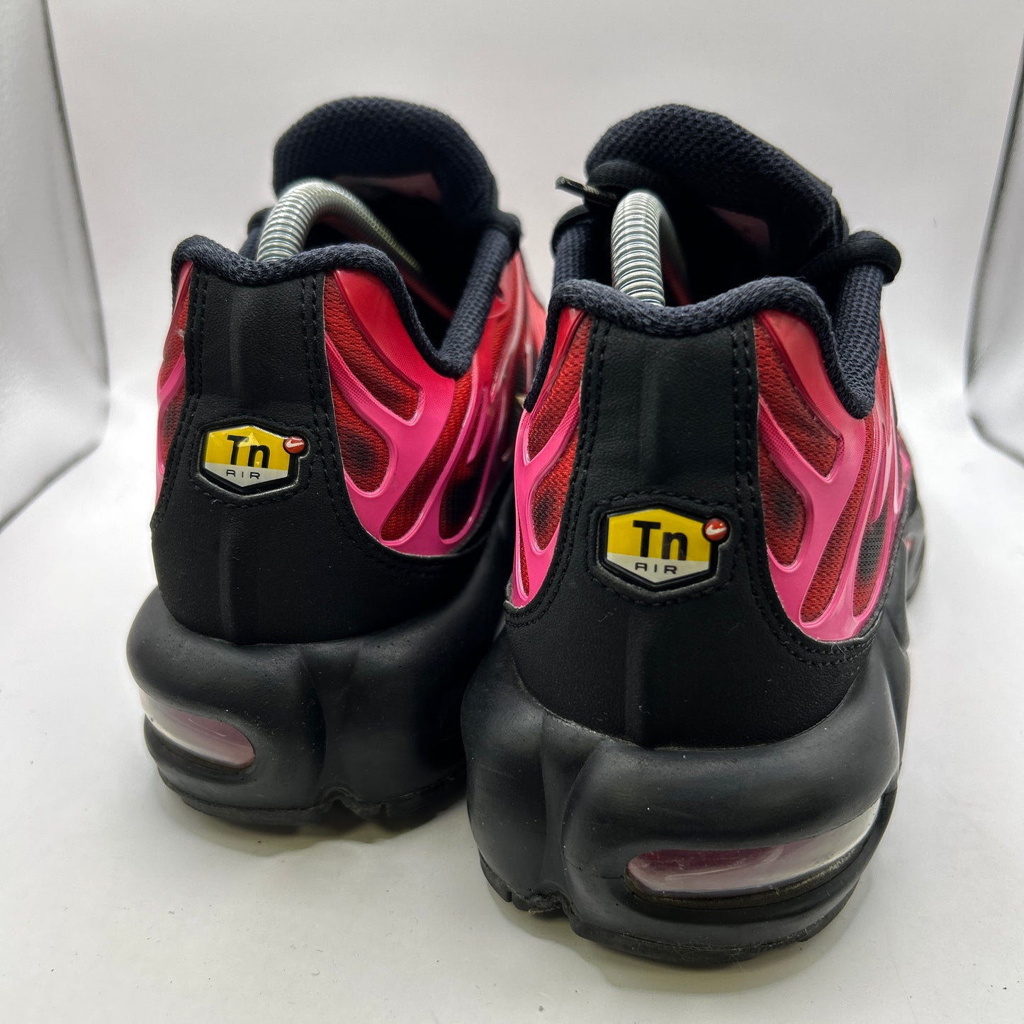 Nike Supreme Tn (UK 8)