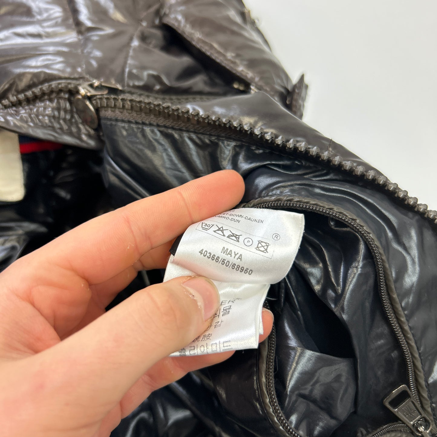 Moncler Maya Puffer (M)