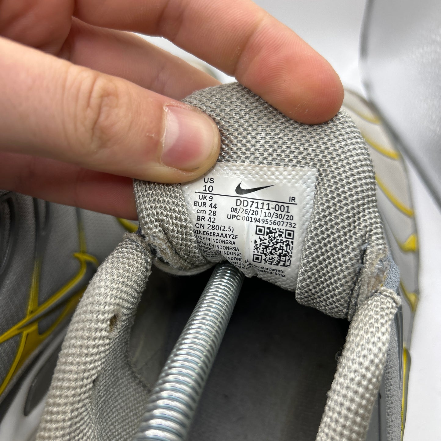 Nike Sulfur Tn (UK 9)